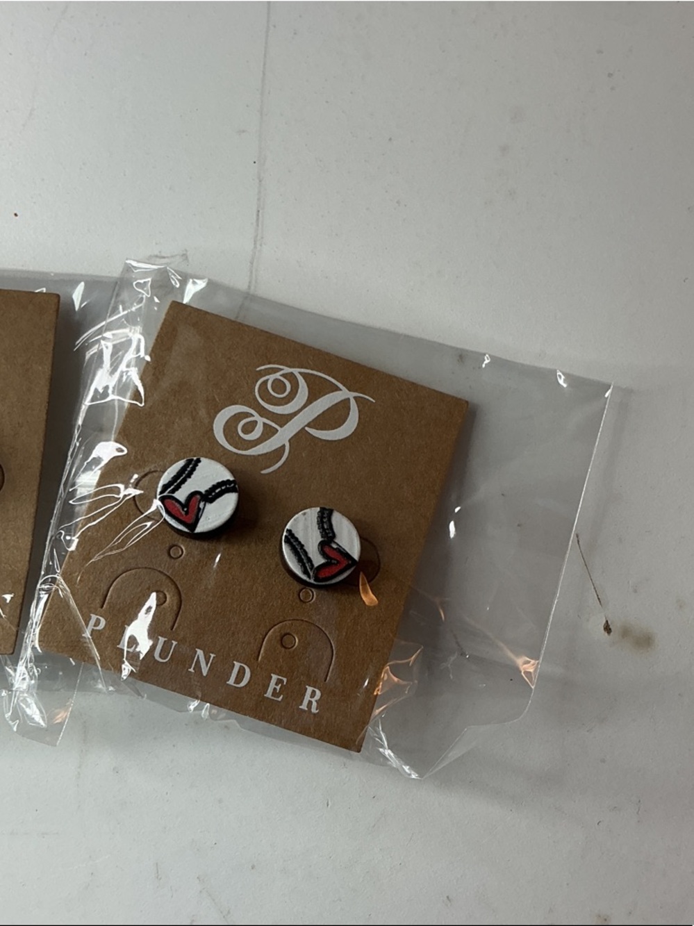 2 Plunder White and Red Heart Baseball Stud Earrings NWT Set of Two - Picture 3 of 6